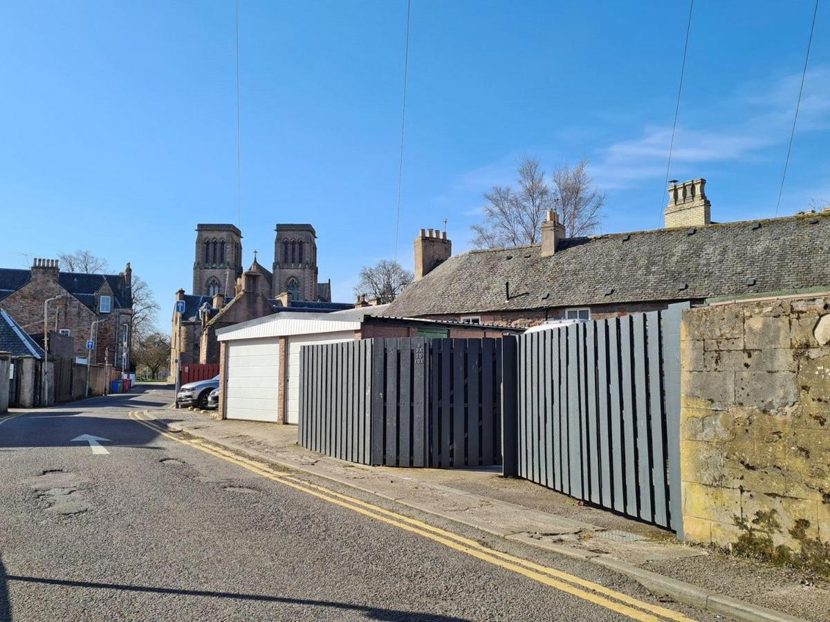 Alexander Cottage Inverness Exterior foto